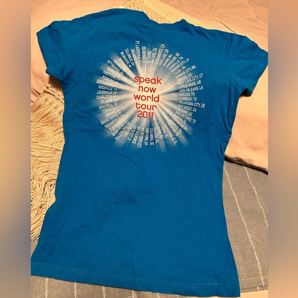 Taylor Swift 2011 Speak Now Tour shirt - Picture 2 of 2